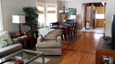 1st Flr. living -dining room