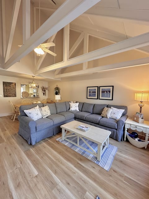 Open floor plan.