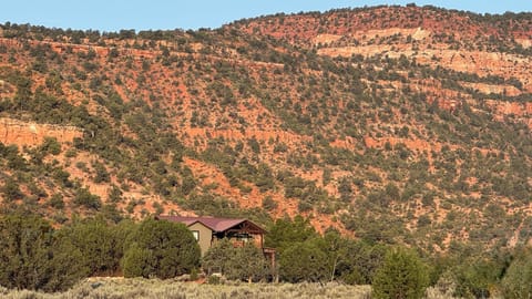 Secluded 3 acre lot nestled in red canyon cliffs