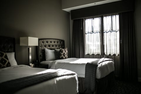 2B Presidential with Two Double Beds