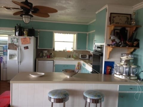 Another view of the kitchen