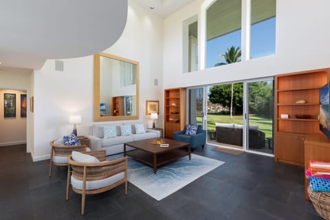 Relax in elegance at Islands Pearl Villa in the heart of Mauna Lani!