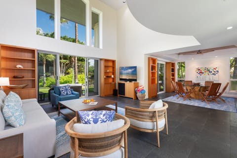 Relax in elegance at Islands Pearl Villa in the heart of Mauna Lani!