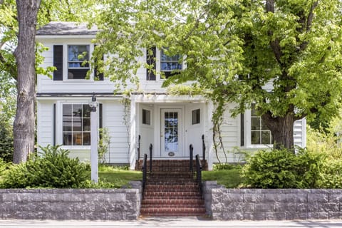 Front entrance on Ocean Avenue