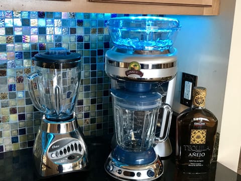 Margaritaville  machine for the perfect boat drinks