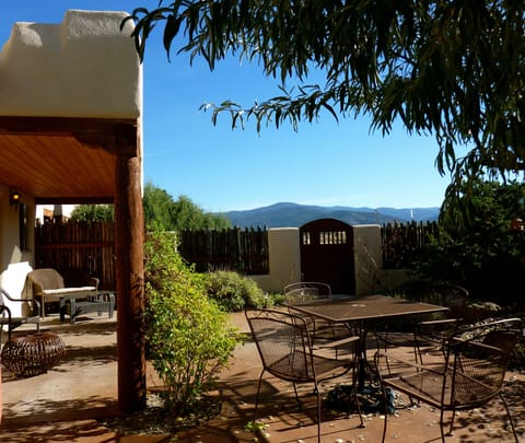 Courtyard in the summer/fall.