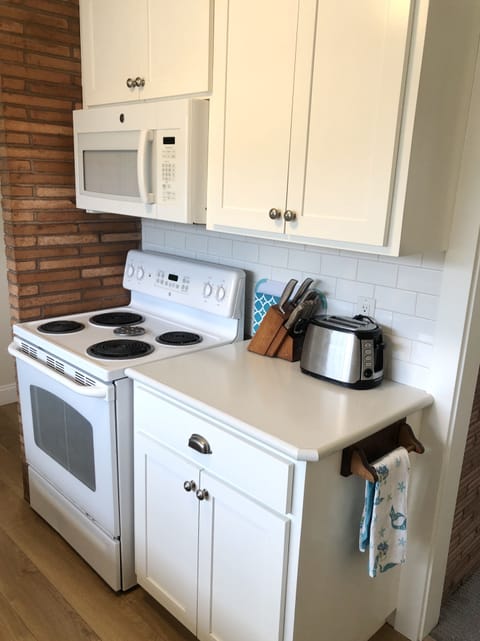 Kitchen ready for cooking