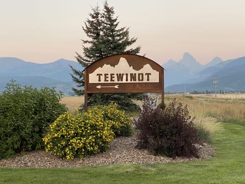 Teewinot entrance off of road E 2500 N