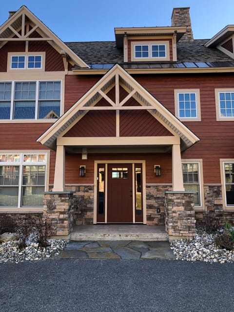 No steps to climb, just pull right up and walk on in...