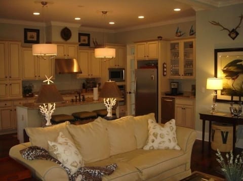 Living Room to Kitchen