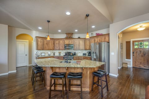 Large well stocked kitchen