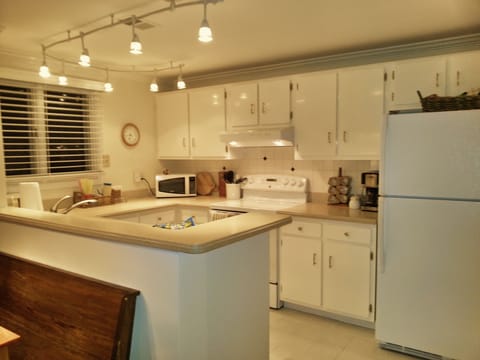 Fully Equiped Kitchen