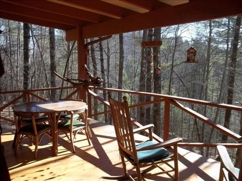 Let the birds serenade you as you dine al fresco on the open porch.
