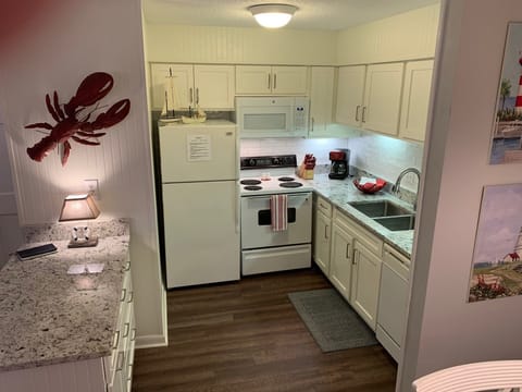 The kitchen is fully stocked and ready for a quick eat-in meal