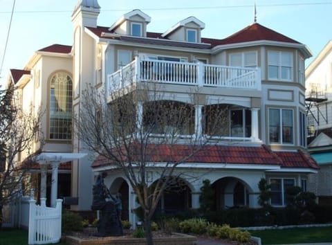 628 Atlantic Avenue, Ocean City, NJ 08226