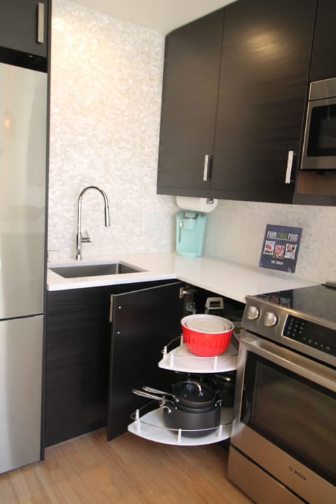 Well Stocked Kitchen, Filtered Tap Water 