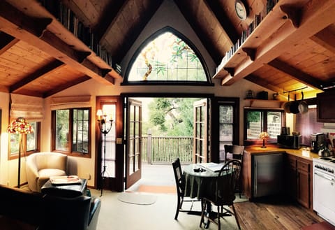 Thank you to guest Amee Sonani for this lovely photo she shared.