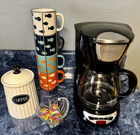 Coffee, sugar and creamer