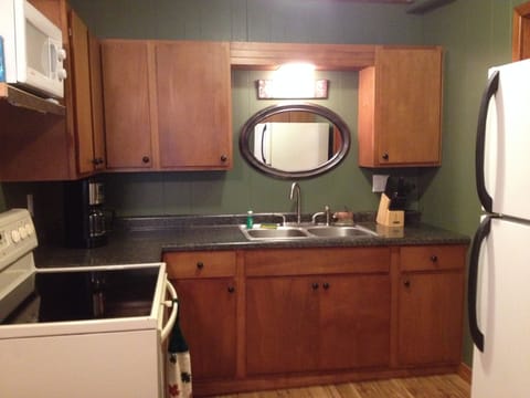 Owner cabin FULLY EQUIPPED KITCHEN