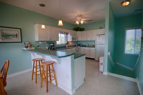 breakfast bar seating 