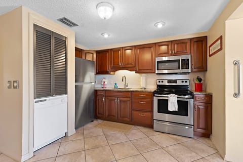 Kitchen in Capt. America Unit