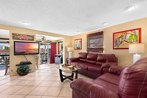 Living area in Capt. America Unit