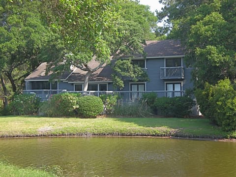 Deck all along back; sit and listen to the fish jump!