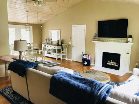 Living/Dining