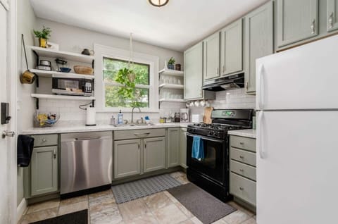 Kitchen comes equipped with all things needed to cook a decent meal (pots, pans, plates, etc.) and has some basic cooking staples (oil, salt and pepper, sugar, coffee, tea, etc.) 