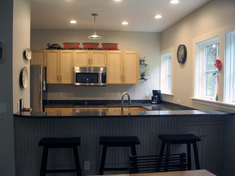 The breakfast bar and