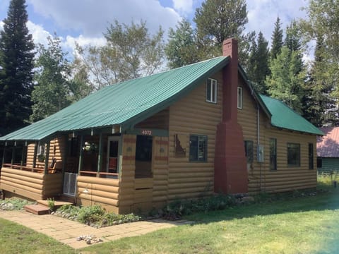 Your home away from home - Aspen Getaway