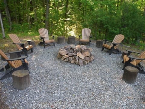 Fire pit  with seating