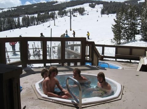 2 Outdoor Hot Tubs on the Slopes
