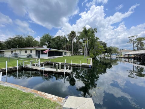 1135 N. Midiron Pt, Crystal River, FL 
Use of 2 boat slips