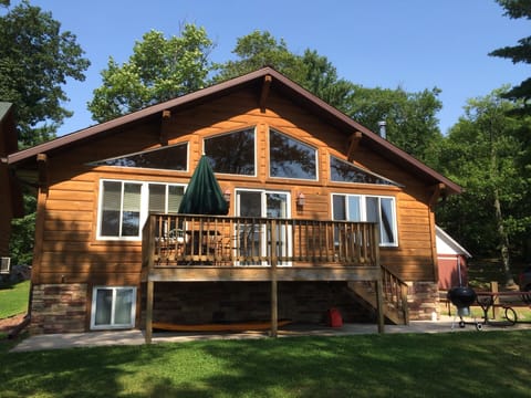 SUNSHINE!  A wall of windows & southern exposure welcome each day!