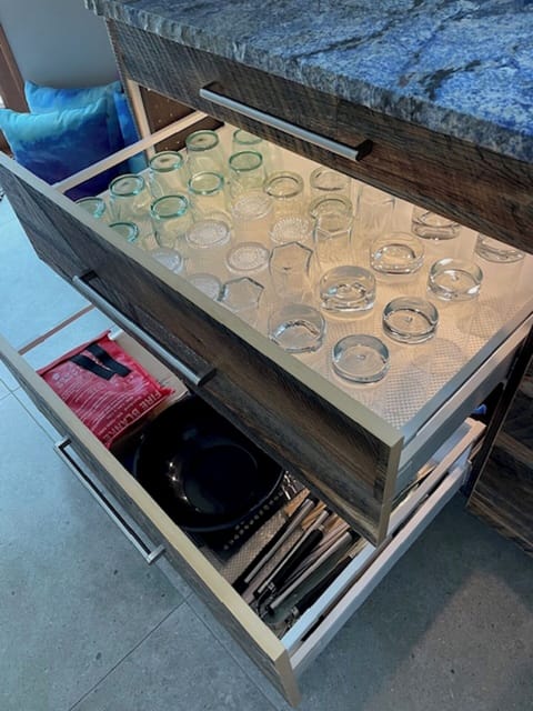 Glasses and grilling tools