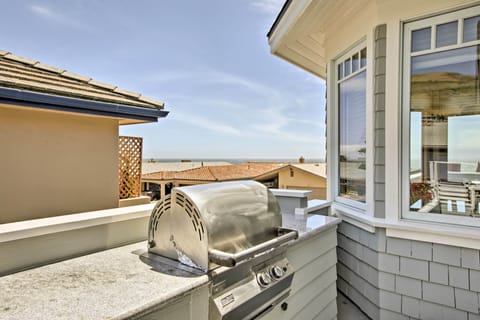 BBQ adjacent to Kitchen/dining area