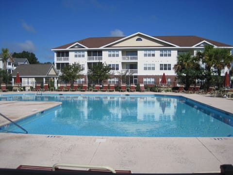 The Private Havens Community pool is a short walk away!