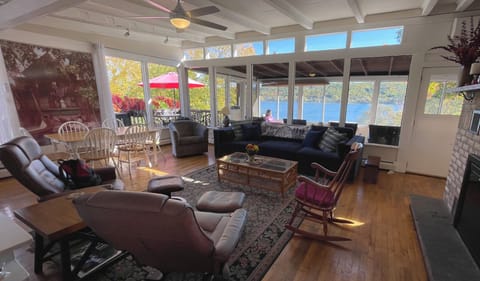 Great room with cozy new furniture and room for your entire group.