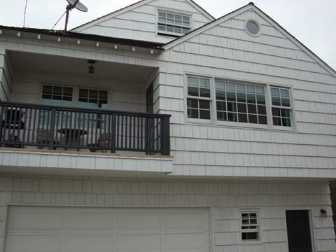 front door/entrance