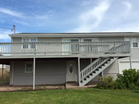 Front of House. One block to the beach.