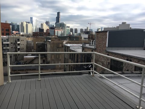 Rooftop with beautiful view of the skyline
