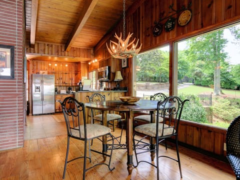 Breakfast table off kitchen
