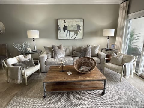 Living room with great views of the beach or watch your fav shows….