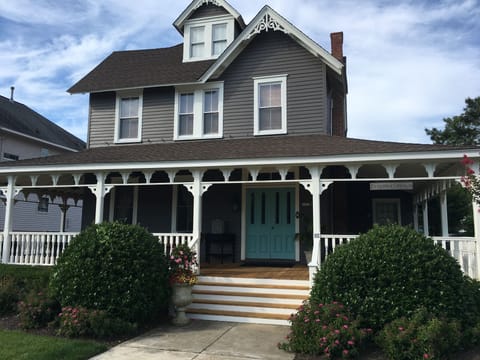 Coral St front porch