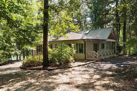 Huge Private Lot with tons of amenities (all updated with basement)