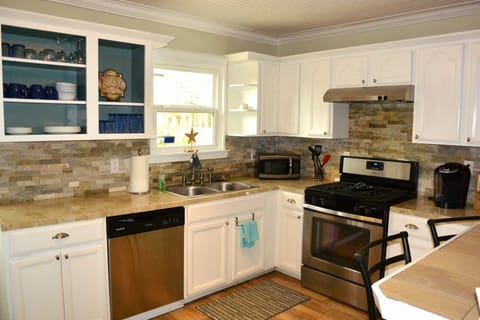 Stainless appliances