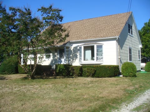 Front view of home