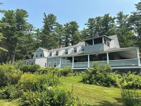 The Monadnock Manse