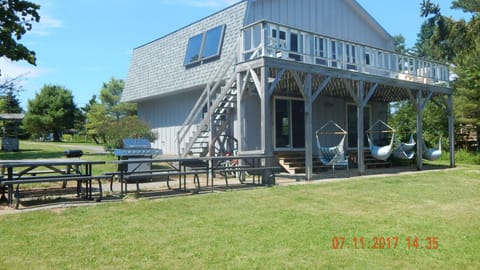 Ariel's Grotto, swing chairs, has sleeping, kitchen/living room and rec room
